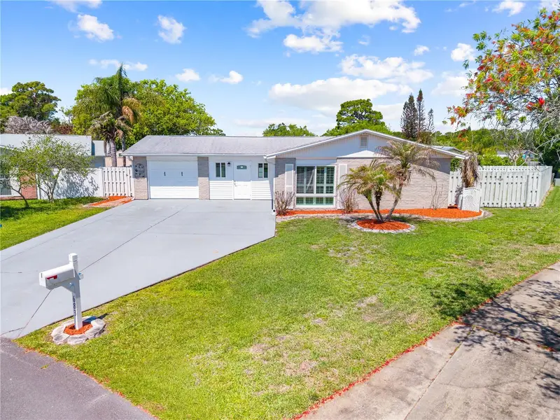 683 John Hancock Ln, FL