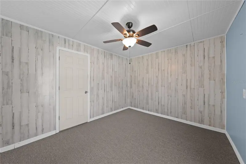 683 John Hancock Ln, FL