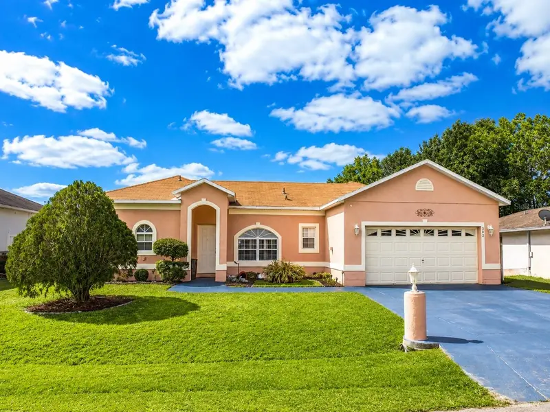 302 Ferrara Ct, FL
