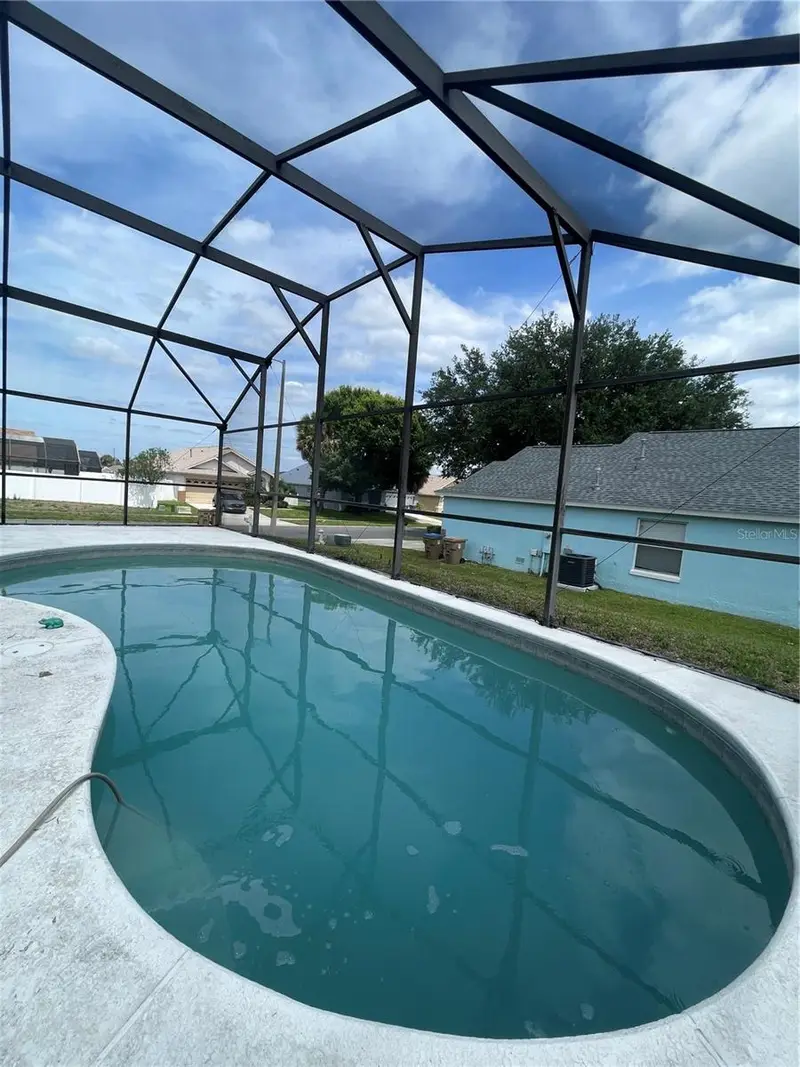 2511 La Jolla Trl, FL