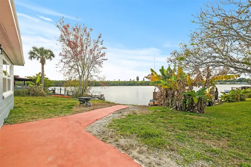3332 Wilson Dr, FL