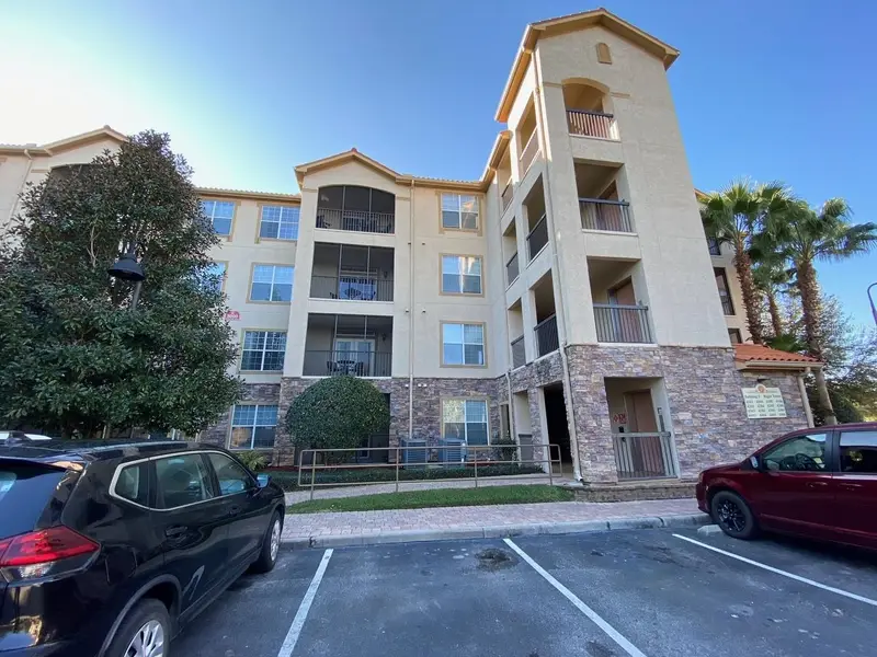 8000 Tuscany Way #4304, FL