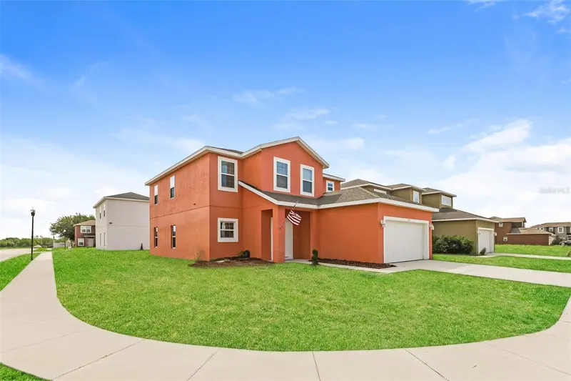 1327 Salisbury Dr, FL