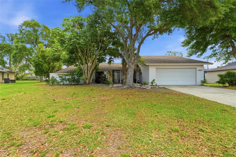 3927 Country View Ln, FL