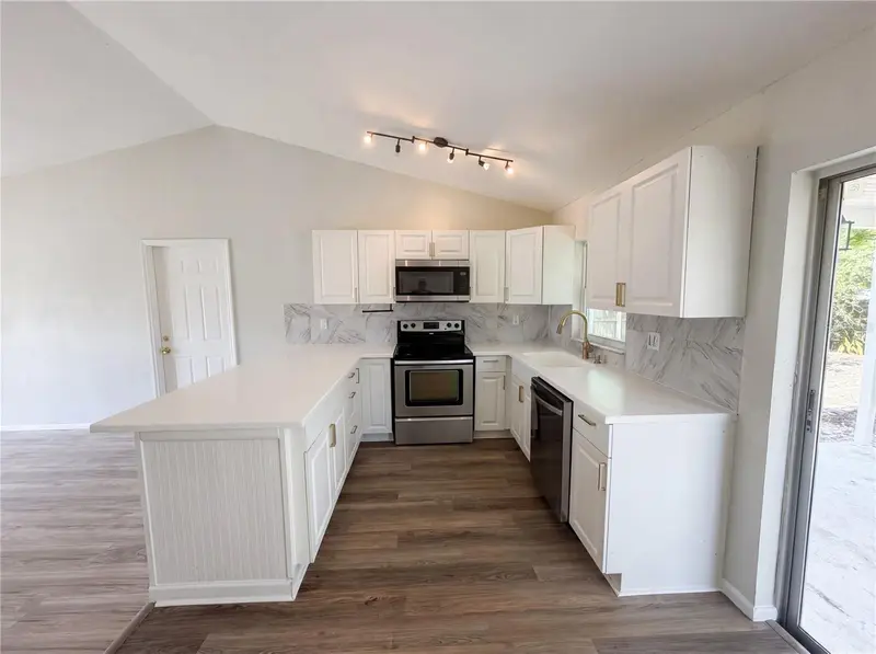 3130 Ludlow Dr, FL