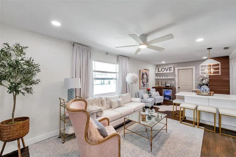 4019 W Bay To Bay Blvd, FL