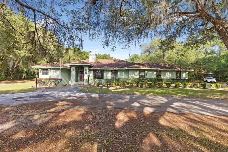 7175 County Road 213, FL