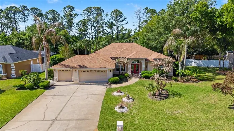 11 Crescent Lake Way, FL
