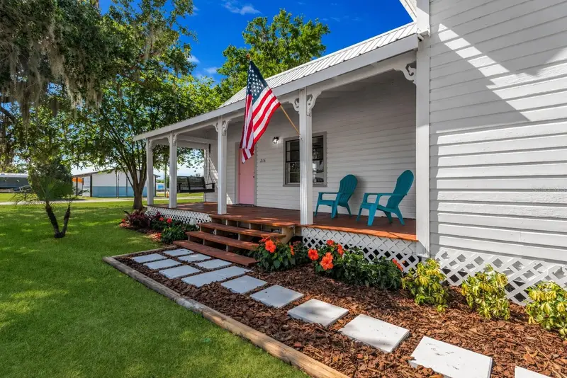 216 Langford St Nw, FL