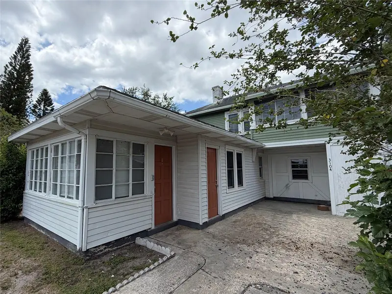 3104 N Massachusetts Ave #A, FL