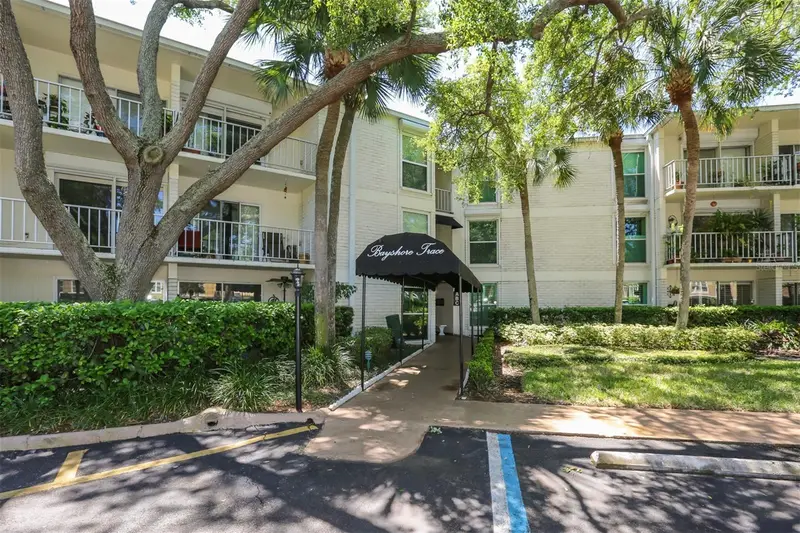 3325 Bayshore Blvd #E34, FL