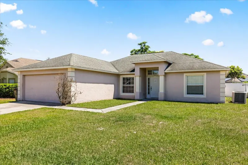 3205 Murray Hill Loop, FL