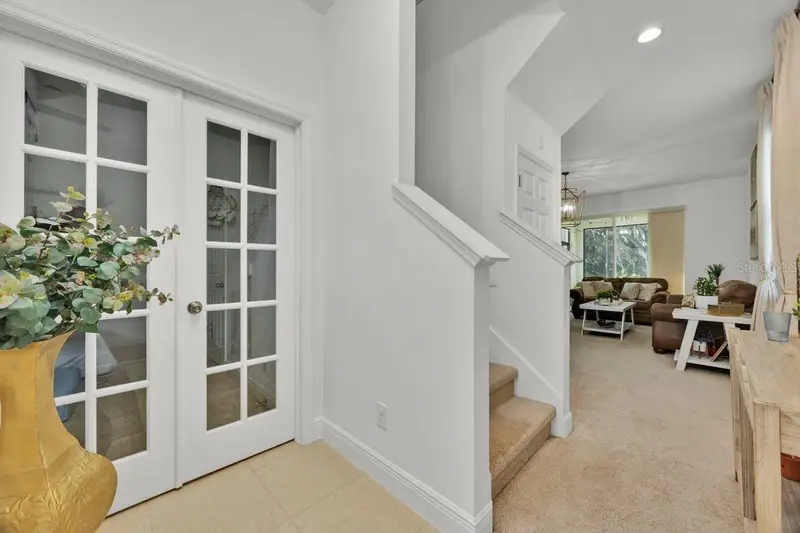 5237 Royal Point Ave, FL