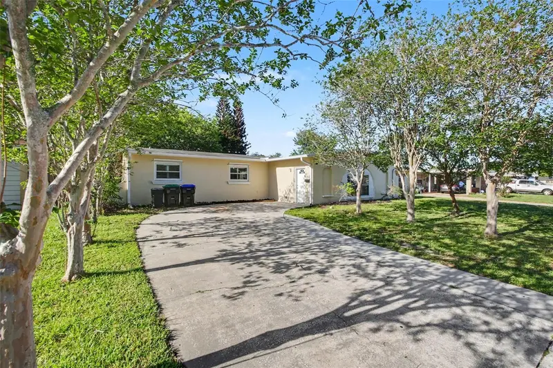 722 Galsworthy Ave, FL