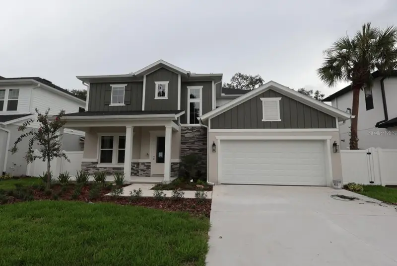 814 W Orient St, FL