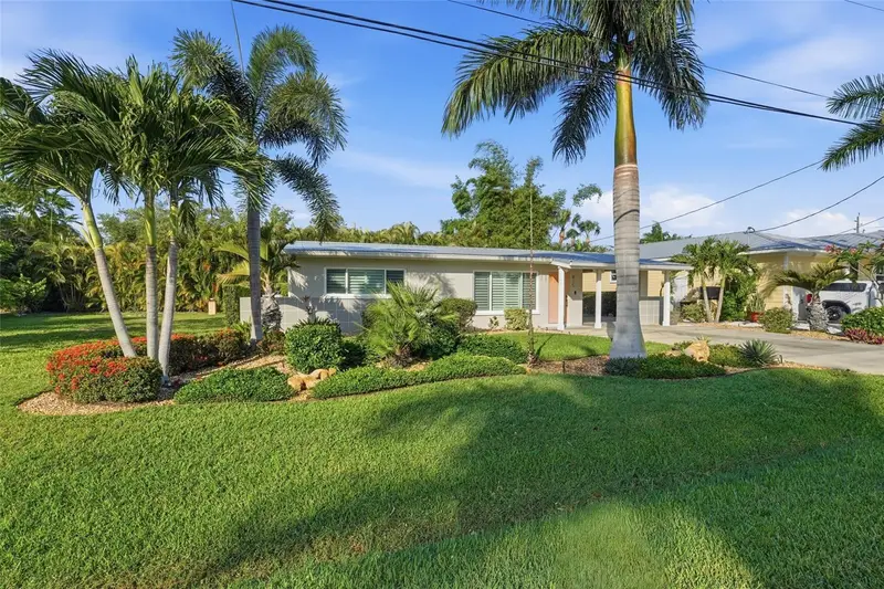 415 Harvey St, FL