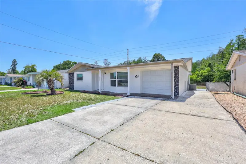 3816 Beacon Square Dr, FL