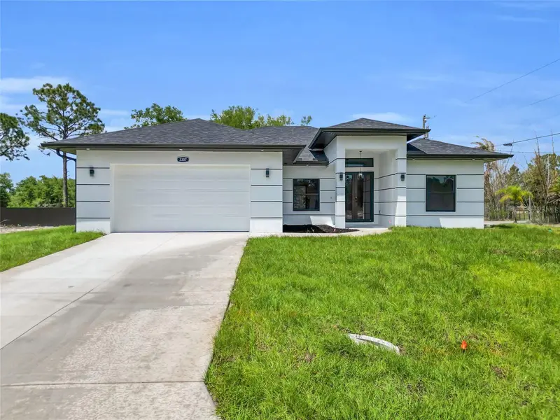 3307 E 17th St, FL