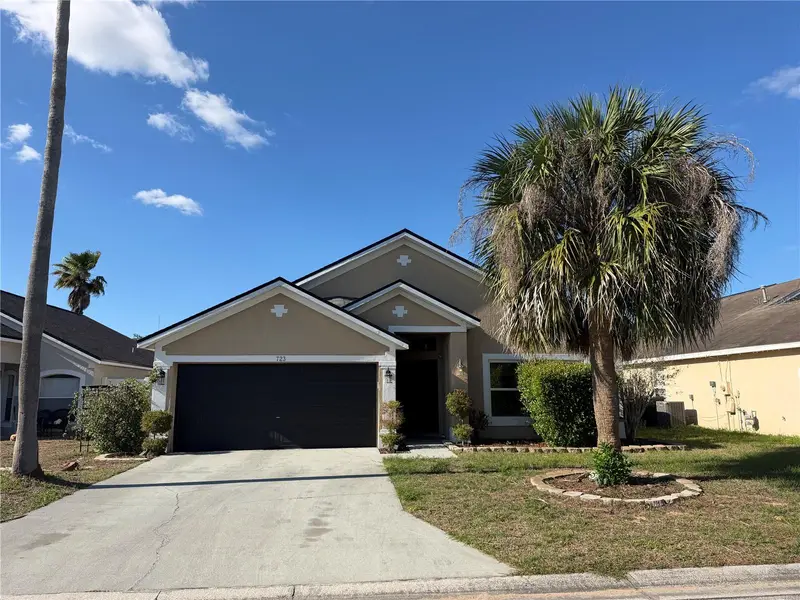 723 Lady Diana Dr, FL