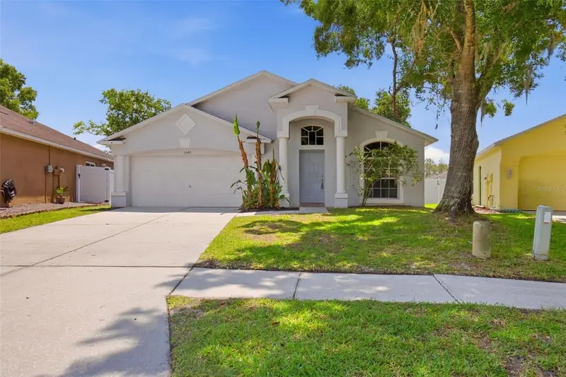 3049 Castle Rock Cir, FL