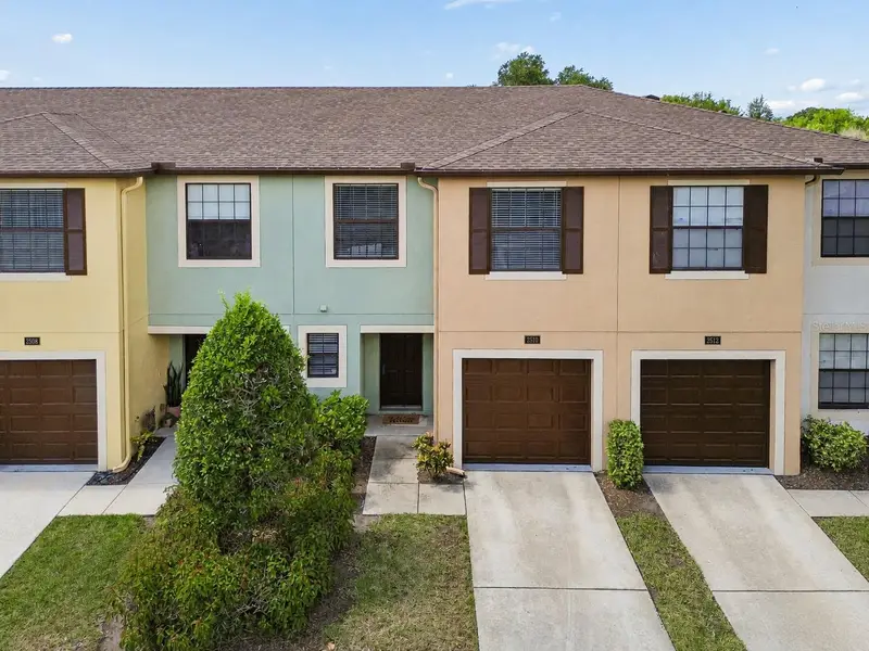 2510 Edgewater Falls Dr, FL