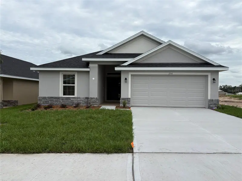 250 Verny Grove Ln, FL