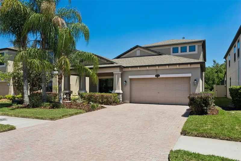 19546 Whispering Brook Dr, FL