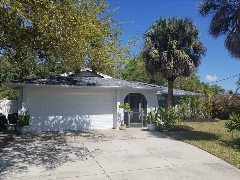 1720 Fossil Dr, FL