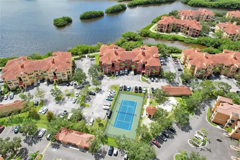 2731 Via Capri #928, FL