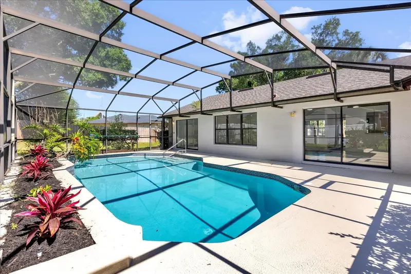 9011 Chapman Oak Ct, FL