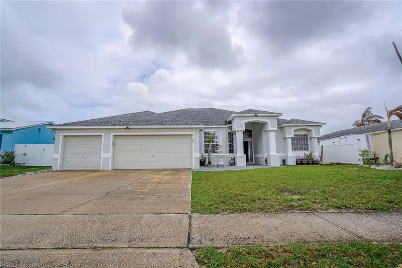 2145 Porpoise St, FL