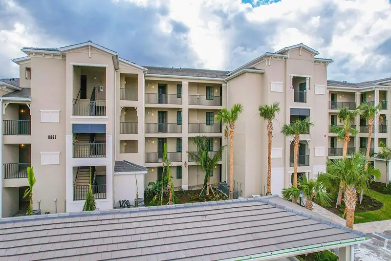 18028 Gawthrop Dr #304, FL
