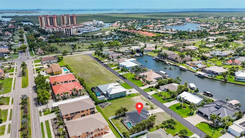 5333 Sw 16th Pl, FL