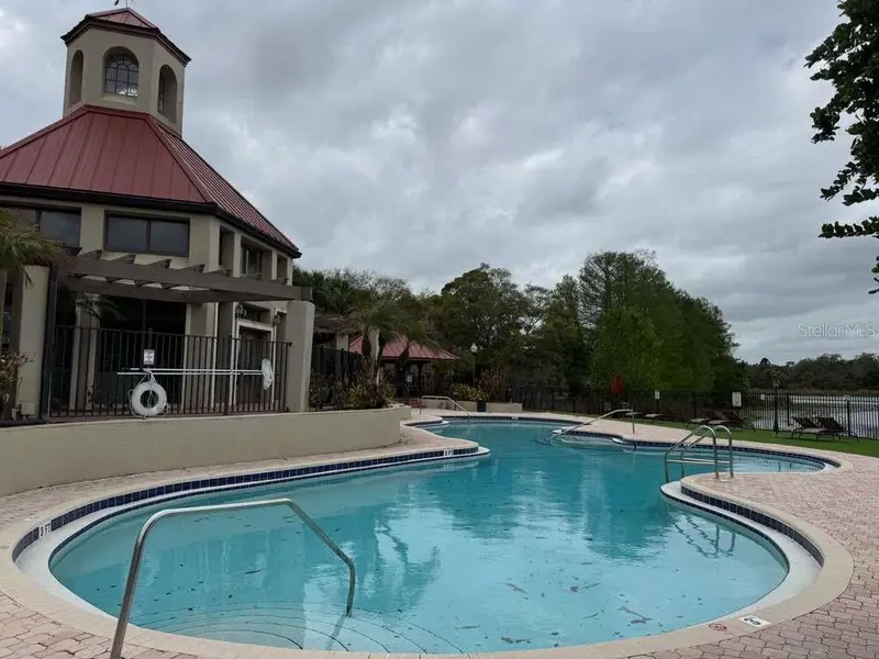 216 Afton Sq #304, FL