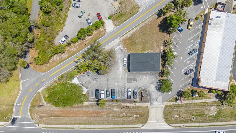2055 S Woodland Blvd, FL