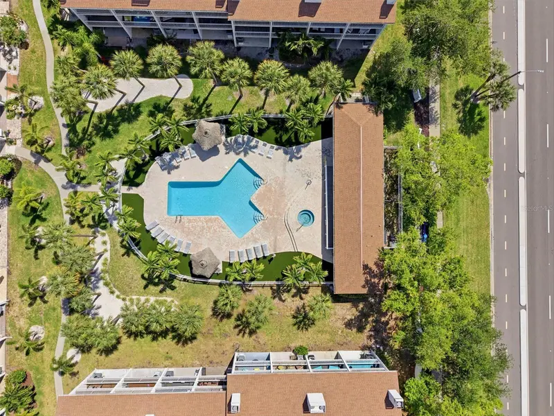 381 Madeira Cir, FL