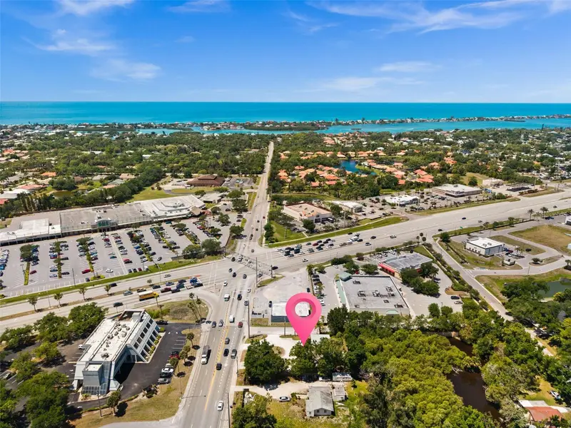 109 Laurel Rd E, FL