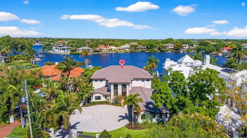 460 Coffee Pot Riviera Ne, FL