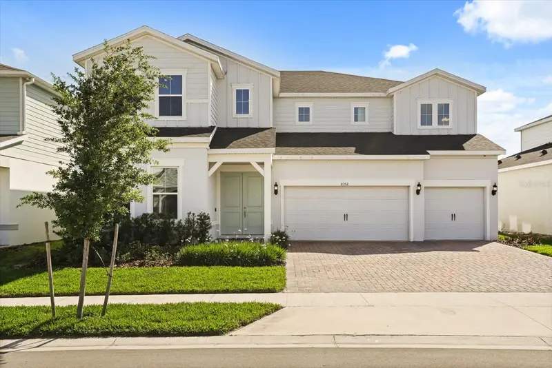 8352 Park Cliff Way, FL