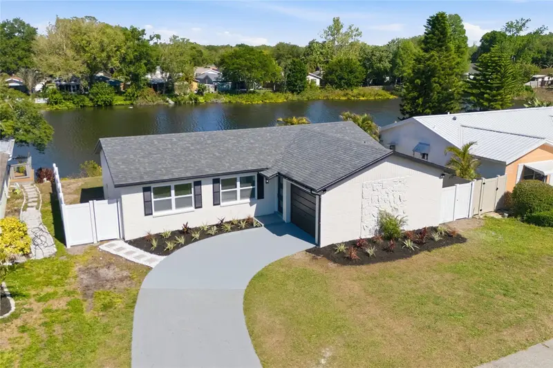 1423 Chesterfield Dr, FL