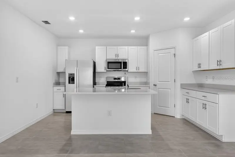 367 Cornerstone Dr, FL