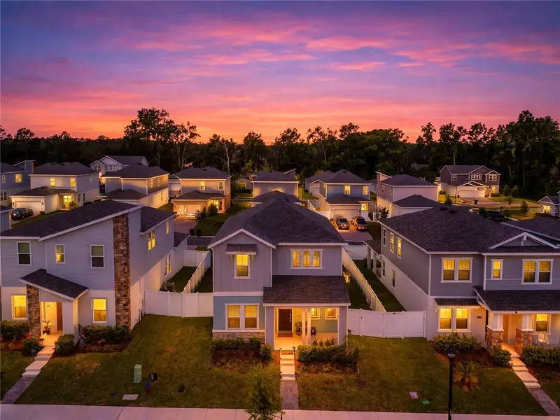 2200 Sweet Honey Ln, FL