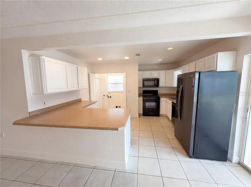 804 Hampton Way, FL
