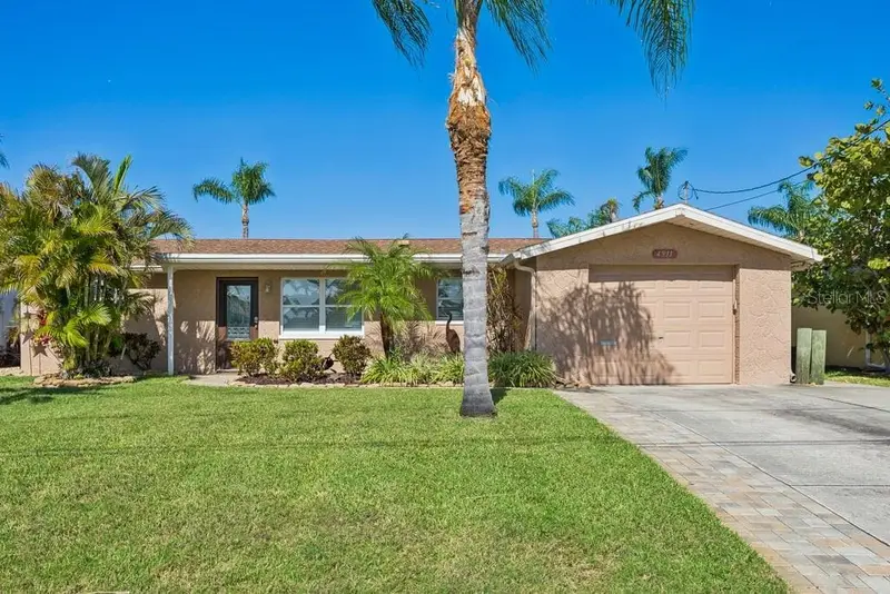 4911 Bonito Dr, FL