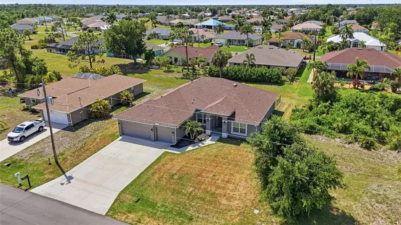 119 Long Meadow Ln, FL