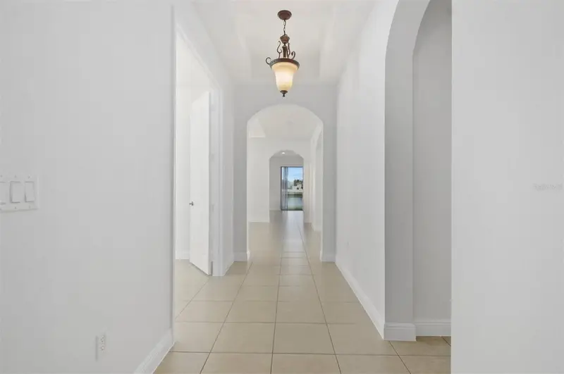 4475 Biscayne Breeze Way, FL