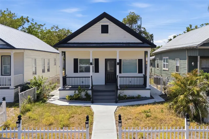 2120 W Nassau St, FL