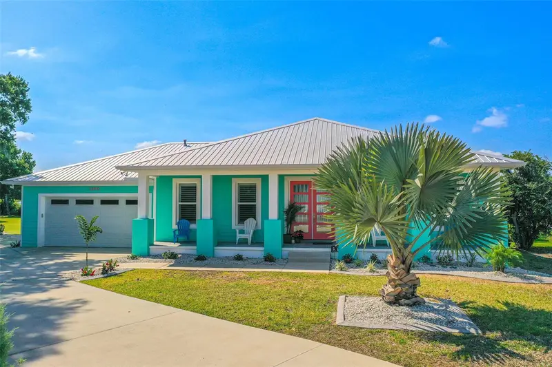 1290 N Lake Shipp Dr N, FL