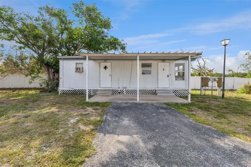 2854 Lake Alfred #6, FL