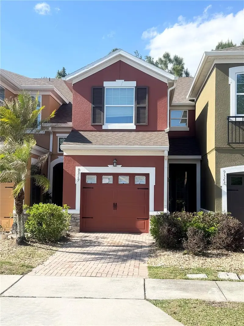 9319 Strongbark Ln, FL